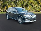 Used 2017 Nissan Rogue S image 4