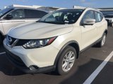 Used 2017 Nissan Rogue Sport SV w/ SV Premium Package image 2