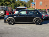Used 2019 MINI Cooper 4-Door Hardtop image 5