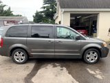 Used 2010 Dodge Grand Caravan Crew image 4