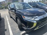 Used 2020 Mitsubishi Outlander LE image 2