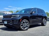 Certified 2022 Jeep Grand Cherokee Overland w/ Luxury Tech Group IV image 2