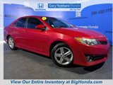 Used 2014 Toyota Camry SE image 2
