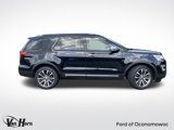 Used 2017 Ford Explorer Platinum image 2
