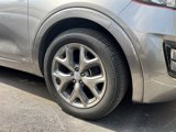 Used 2016 Kia Sorento SX w/ SXL Technology Package image 4