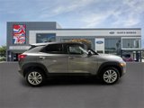 Used 2023 Chevrolet TrailBlazer LS image 2
