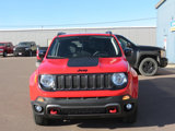 Used 2023 Jeep Renegade Trailhawk w/ Trailhawk Elite Group image 4