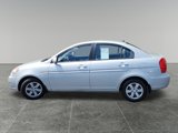 Used 2010 Hyundai Accent GLS image 4