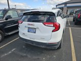 Used 2022 GMC Terrain SLE w/ Driver Convenience Package image 3