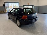 Used 2001 Volkswagen Golf GL image 4