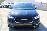 New 2025 Chrysler Pacifica Select image 2