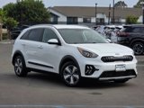 Used 2021 Kia Niro LX image 2