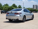 Used 2022 Toyota Camry SE image 5