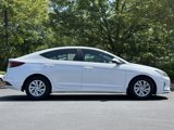 Used 2019 Hyundai Elantra SE image 2
