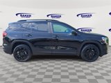 Used 2022 GMC Terrain SLE w/ Driver Convenience Package image 2
