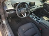 Used 2023 Nissan Altima 2.5 SV image 4