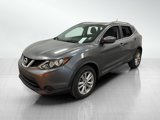 Used 2017 Nissan Rogue Sport SV image 2