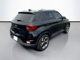 Used 2021 Hyundai Venue SEL w/ Premium Package image 5