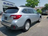 Used 2018 Subaru Outback 2.5i Premium image 3