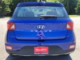 Used 2022 Hyundai Venue SE image 4