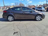 Used 2017 Kia Forte LX image 2