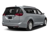 Used 2017 Chrysler Pacifica Touring-L w/ Tire & Wheel Group image 5