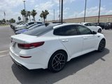 Used 2020 Kia Optima SE image 4