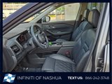 Used 2023 Nissan Rogue Platinum image 3