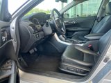 Used 2016 Honda Accord Touring image 4