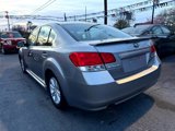 Used 2010 Subaru Legacy 2.5i Premium image 2