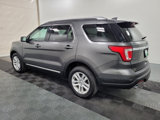 Used 2018 Ford Explorer XLT image 3