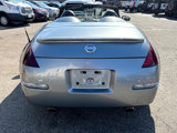 Used 2005 Nissan 350Z Enthusiast w/ (S02) Side Air Bags Pkg image 4