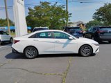 Used 2024 Hyundai Elantra SEL image 2