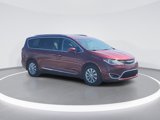 Used 2018 Chrysler Pacifica Touring-L Plus image 2