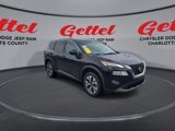 Used 2023 Nissan Rogue SV image 2