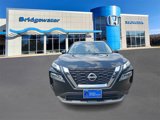 Used 2023 Nissan Rogue SV image 2