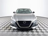 Used 2022 Nissan Altima 2.0 SR image 2