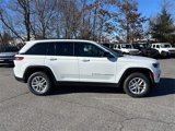 New 2025 Jeep Grand Cherokee Laredo image 2