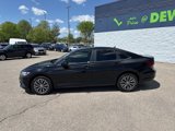Used 2019 Volkswagen Jetta SE image 2