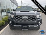 Used 2022 Toyota Tacoma TRD Sport w/ Black Out Package (TMS) image 3