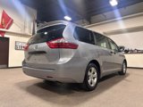 Used 2016 Toyota Sienna L image 5