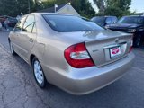 Used 2002 Toyota Camry XLE image 5
