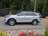 Used 2020 Kia Sorento L image 2
