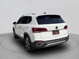 Used 2022 Volkswagen Taos SE image 4