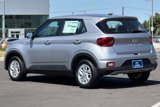 New 2025 Hyundai Venue SE image 5