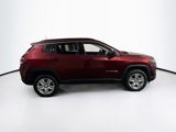 Used 2022 Jeep Compass Latitude image 4