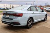 Certified 2025 Volkswagen Jetta SE image 4