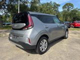 Used 2024 Kia Soul LX image 3