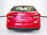 Used 2015 Hyundai Elantra SE image 6