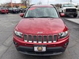 Used 2016 Jeep Compass Latitude image 2